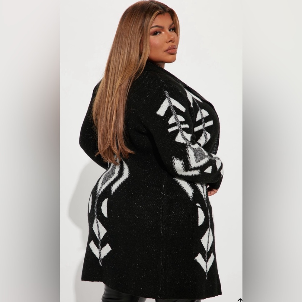 Geometric Patterned Sweater NWT - image 5